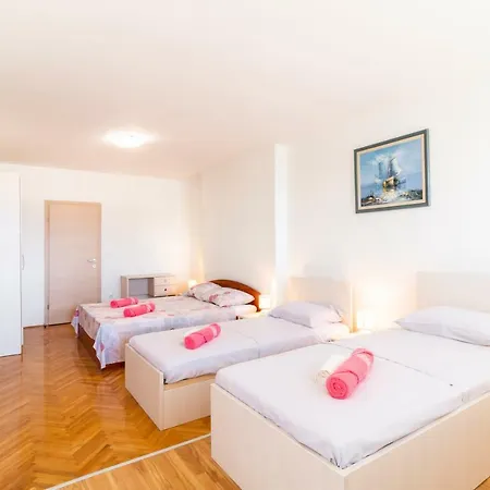 Apartment Your Vacation